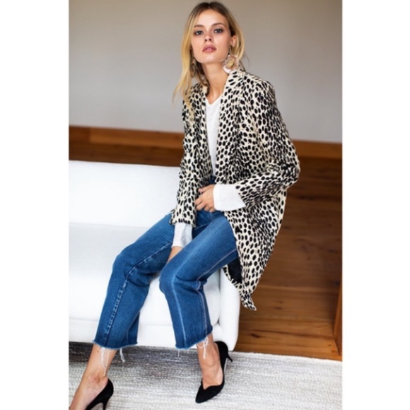 Emerson Fry Wingtip Coat in Leopard Linen 4 - Picture 1 of 10